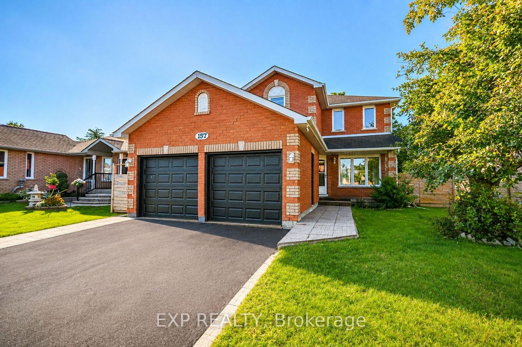 157 Livingstone Street W, Sunnidale, Barrie photo 2