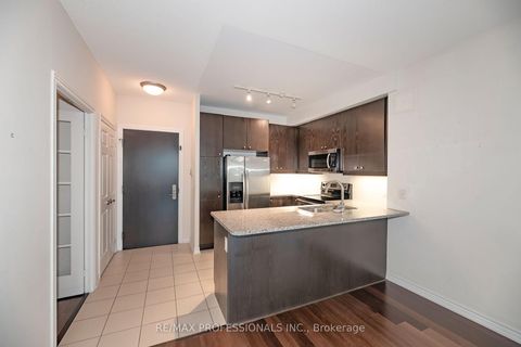 Photo 6 at 312 - 1135 Royal York Road, Humber Valley, Toronto