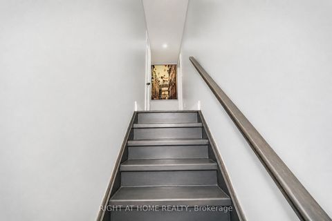 Photo 6 at 17 Clover Avenue, Allandale Heights, Barrie