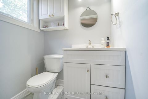 Photo 27 at 17 Clover Avenue, Allandale Heights, Barrie