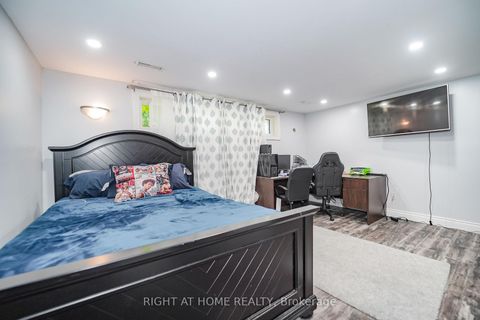 Photo 33 at 17 Clover Avenue, Allandale Heights, Barrie