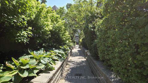 Photo 2 at 513 - 37 Avondale Avenue, Willowdale East, Toronto