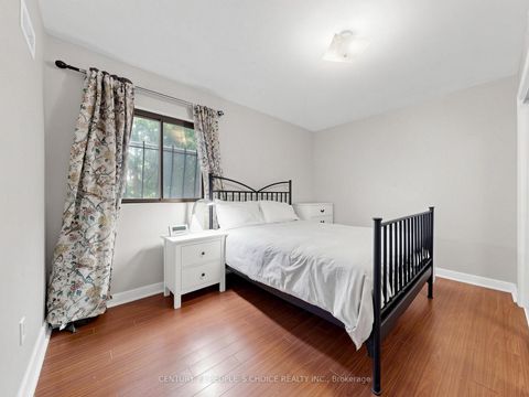 Photo 15 at 76 Westona Street, Humber Heights, Toronto