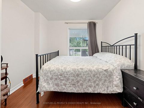 Photo 19 at 76 Westona Street, Humber Heights, Toronto