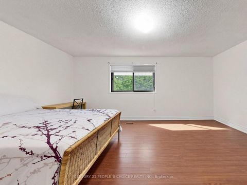Photo 25 at 76 Westona Street, Humber Heights, Toronto