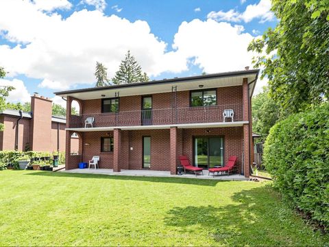 Photo 35 at 76 Westona Street, Humber Heights, Toronto