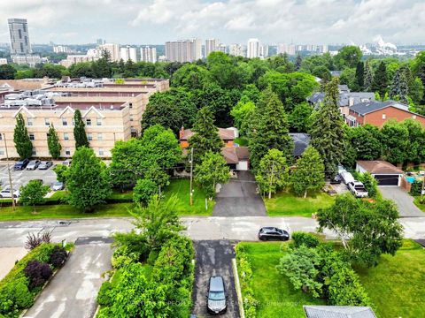 Photo 38 at 76 Westona Street, Humber Heights, Toronto