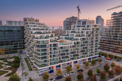 Photo 2 at 101 - 118 MERCHANTS' WHARF, Waterfront Communities C8, Toronto