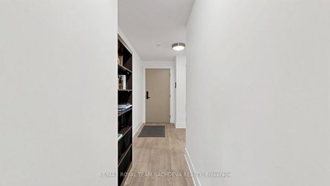 Photo 19 at 101 - 118 MERCHANTS' WHARF, Waterfront Communities C8, Toronto