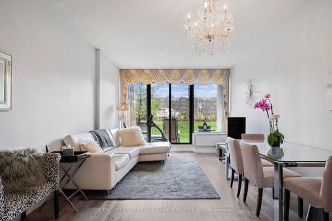 Photo 2 at 105 - 20 Fashion Roseway, Willowdale East, Toronto