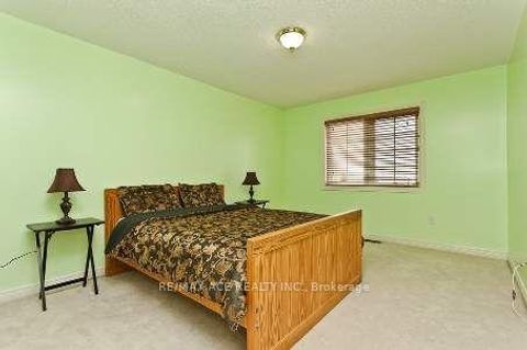 Photo 6 at 74 Mourning Dove Crescent, Malvern, Toronto