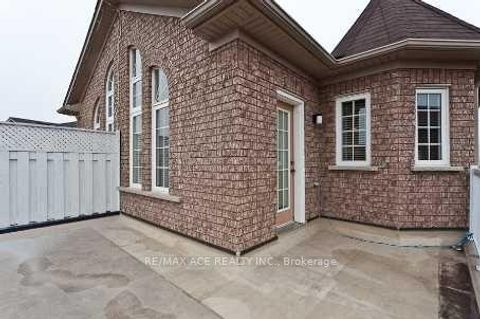 Photo 13 at 74 Mourning Dove Crescent, Malvern, Toronto