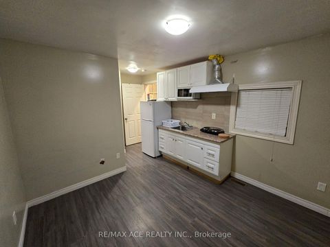 Photo 18 at 74 Mourning Dove Crescent, Malvern, Toronto