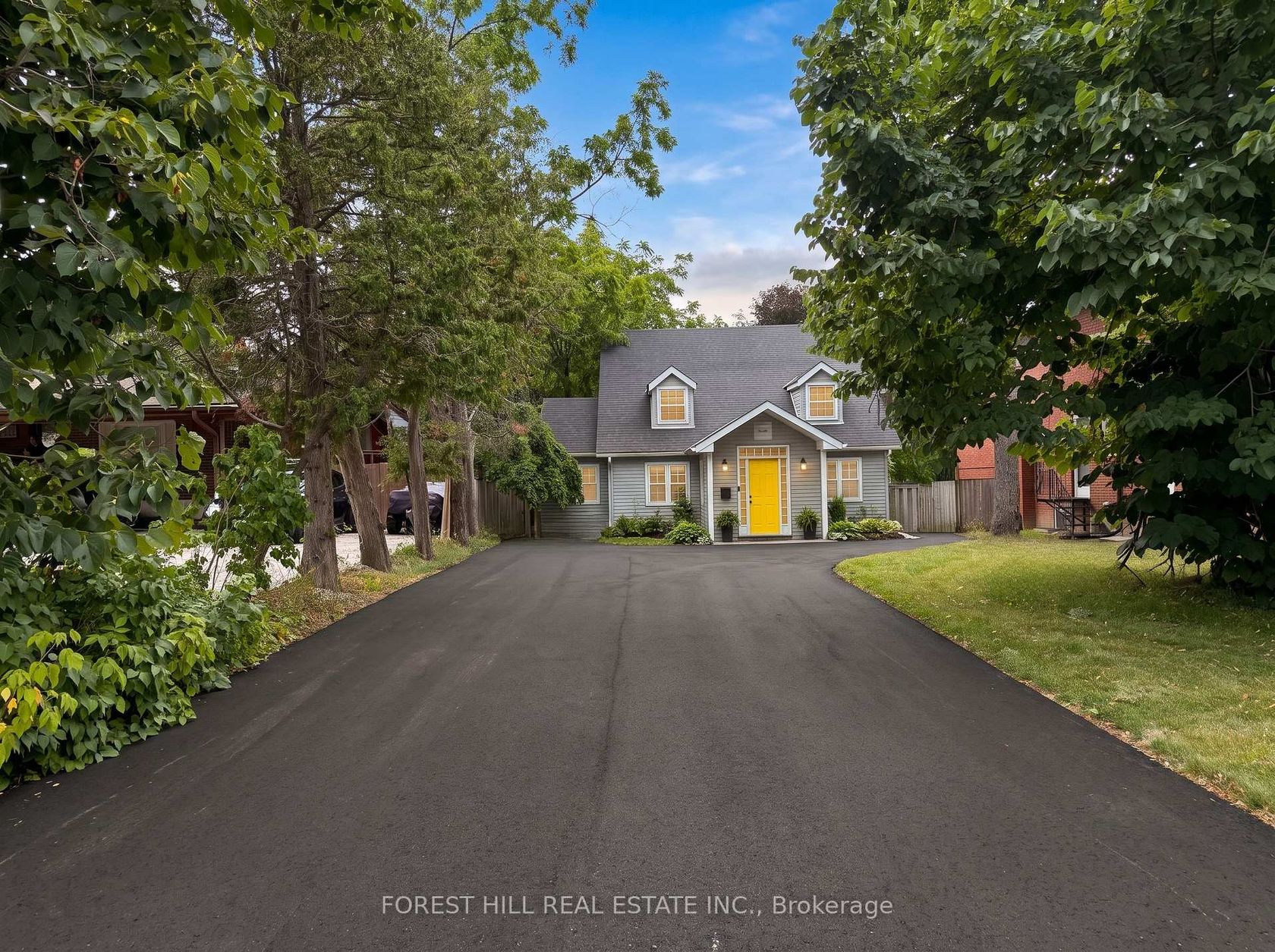 231 Carrville Road, South Richvale, Richmond Hill photo number 2