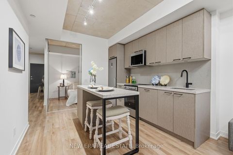 Photo 7 at 301 - 1808 St. Clair Avenue W, Pellam Park, Toronto