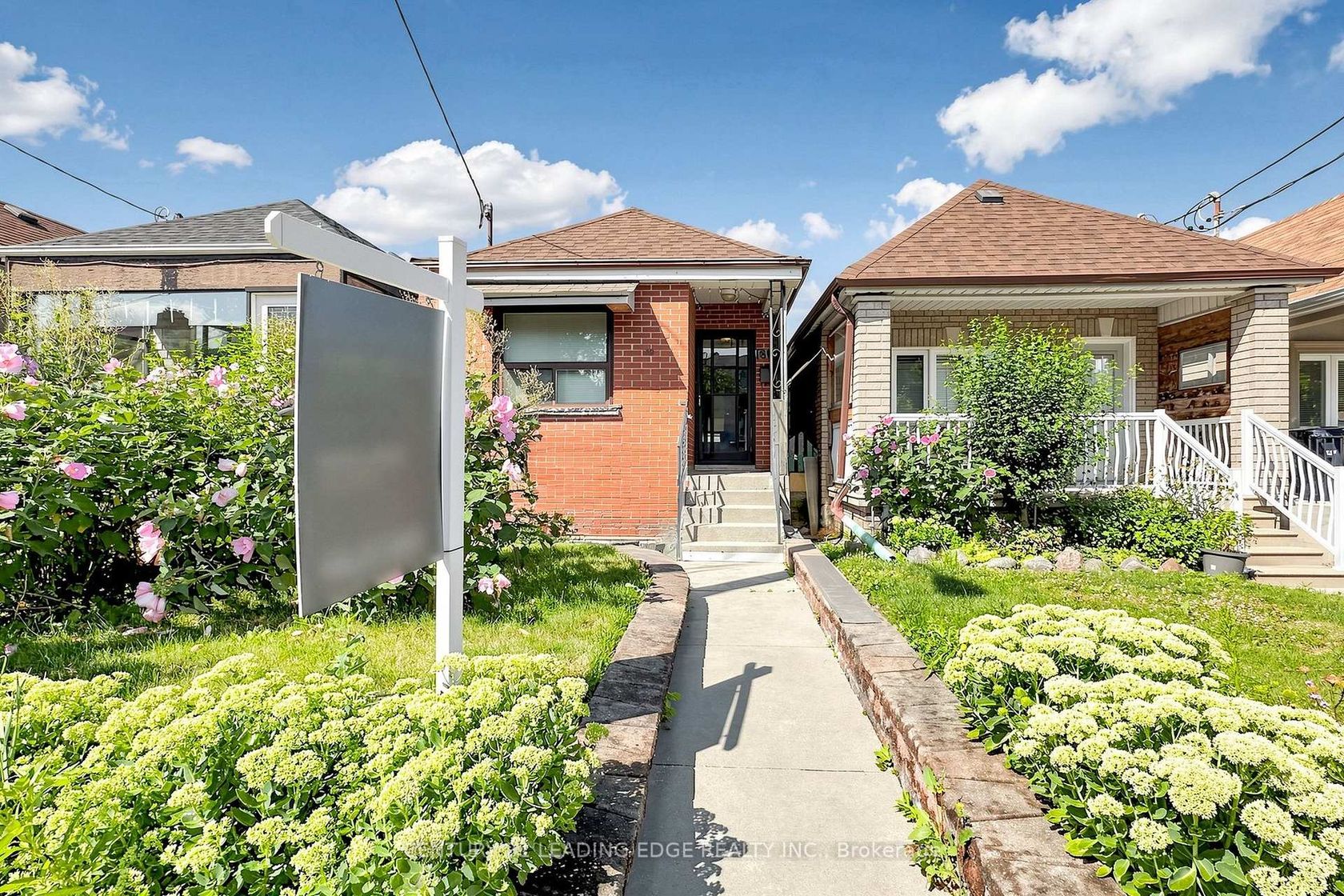 180 Gilbert Avenue, Fairbank, Toronto 