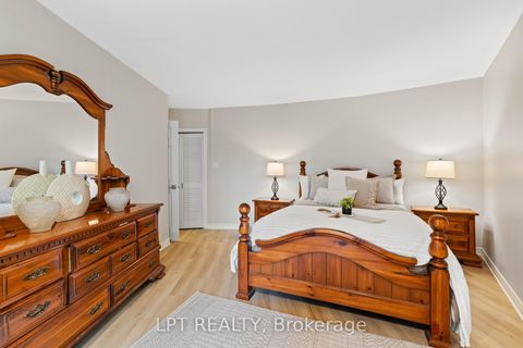 Photo 28 at 204 The Queensway S, Keswick South, Georgina