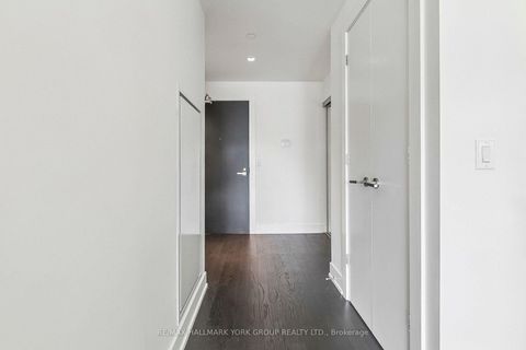 Photo 3 at 606 - 3018 Yonge Street, Lawrence Park South, Toronto