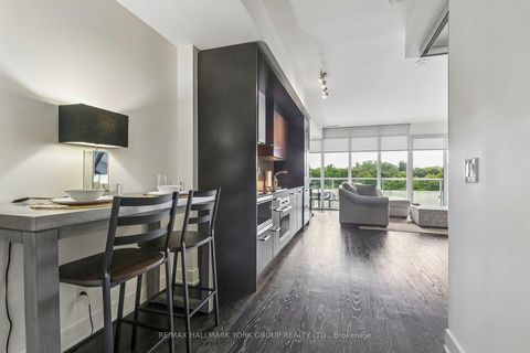Photo 6 at 606 - 3018 Yonge Street, Lawrence Park South, Toronto
