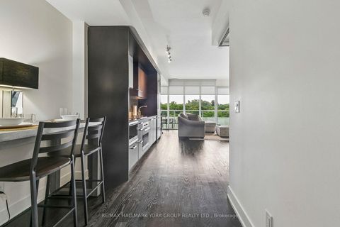 Photo 7 at 606 - 3018 Yonge Street, Lawrence Park South, Toronto