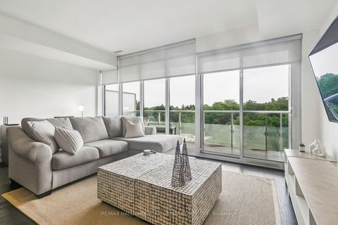Photo 12 at 606 - 3018 Yonge Street, Lawrence Park South, Toronto