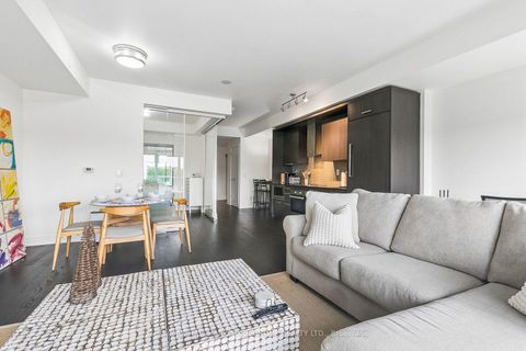 Photo 20 at 606 - 3018 Yonge Street, Lawrence Park South, Toronto