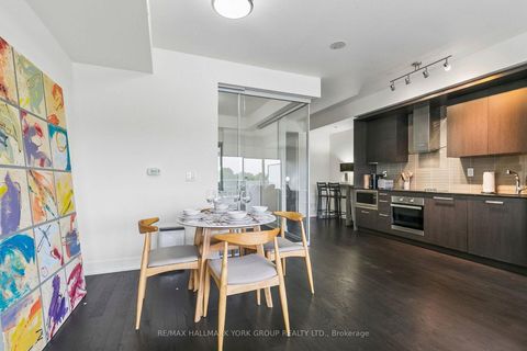 Photo 25 at 606 - 3018 Yonge Street, Lawrence Park South, Toronto