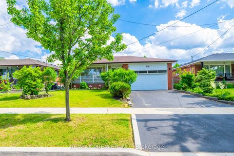 Photo 0 at 62 Keegan Crescent, York University Heights, Toronto