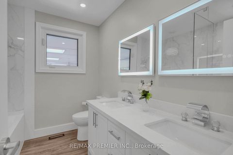 Photo 14 at 62 Keegan Crescent, York University Heights, Toronto