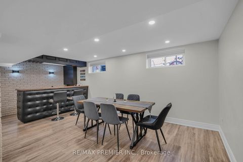 Photo 18 at 62 Keegan Crescent, York University Heights, Toronto