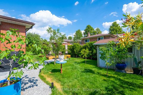 Photo 30 at 62 Keegan Crescent, York University Heights, Toronto