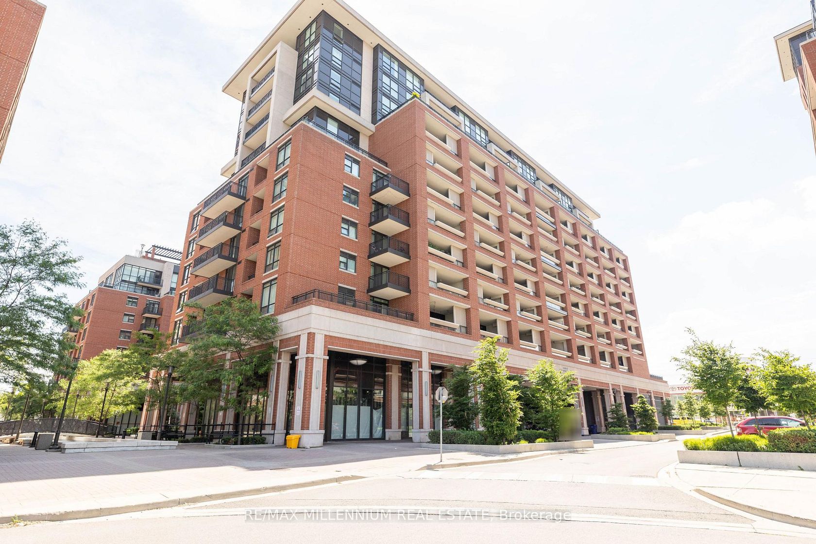 334 - 830 Lawrence Avenue W, Glen Park, Toronto photo 5