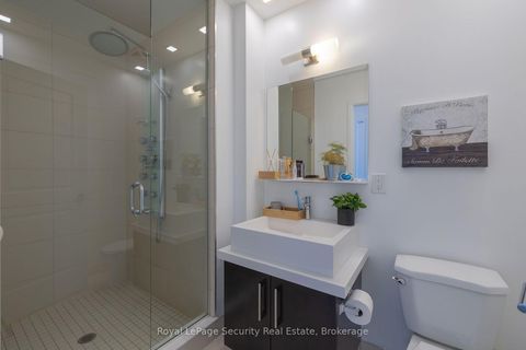 Photo 14 at 5301 - 1080 Bay Street, Bay Street Corridor, Toronto