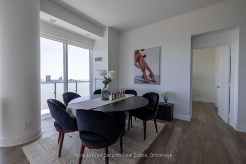 Photo 20 at 5301 - 1080 Bay Street, Bay Street Corridor, Toronto