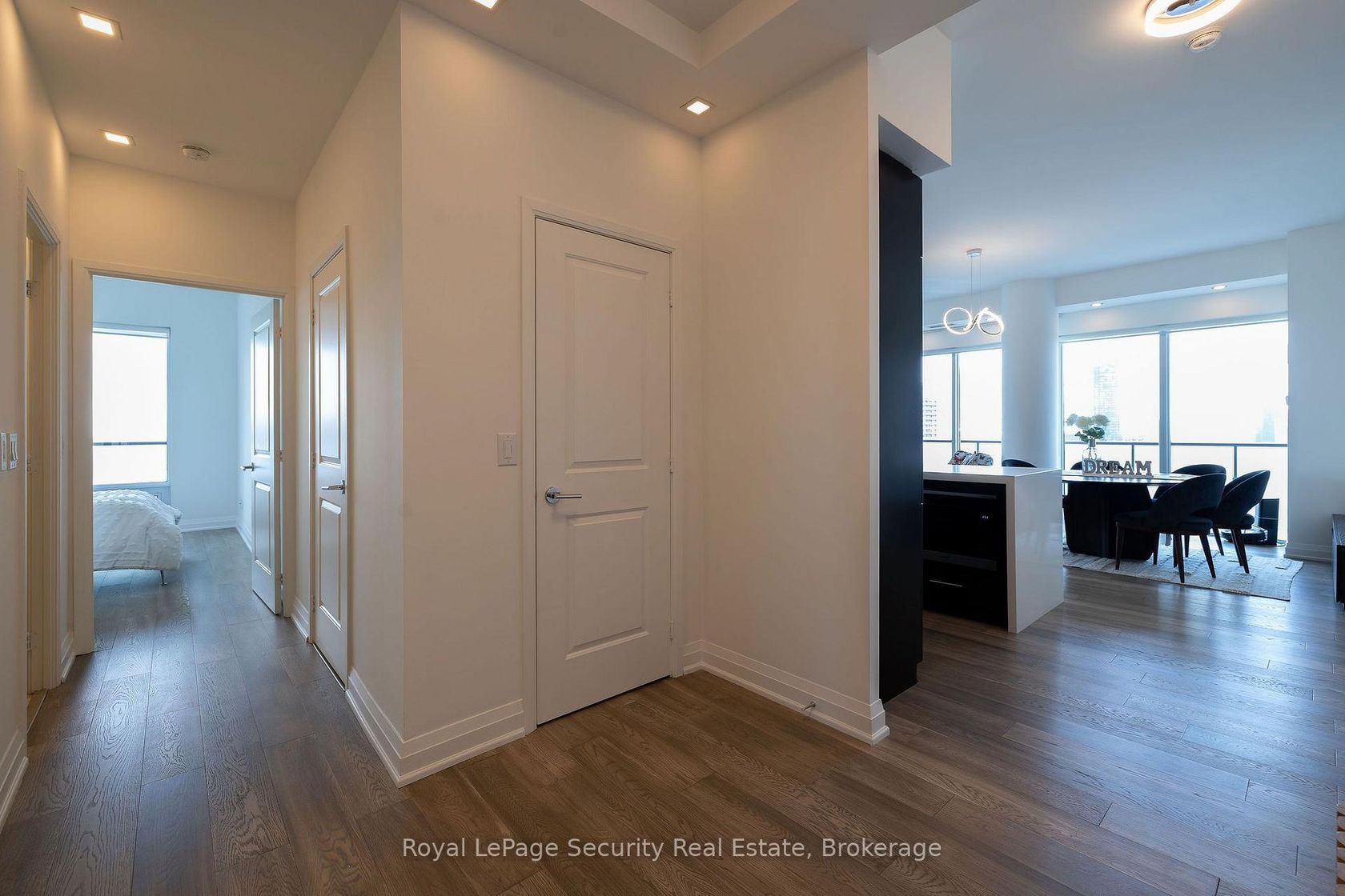 5301 - 1080 Bay Street, Bay Street Corridor, Toronto 