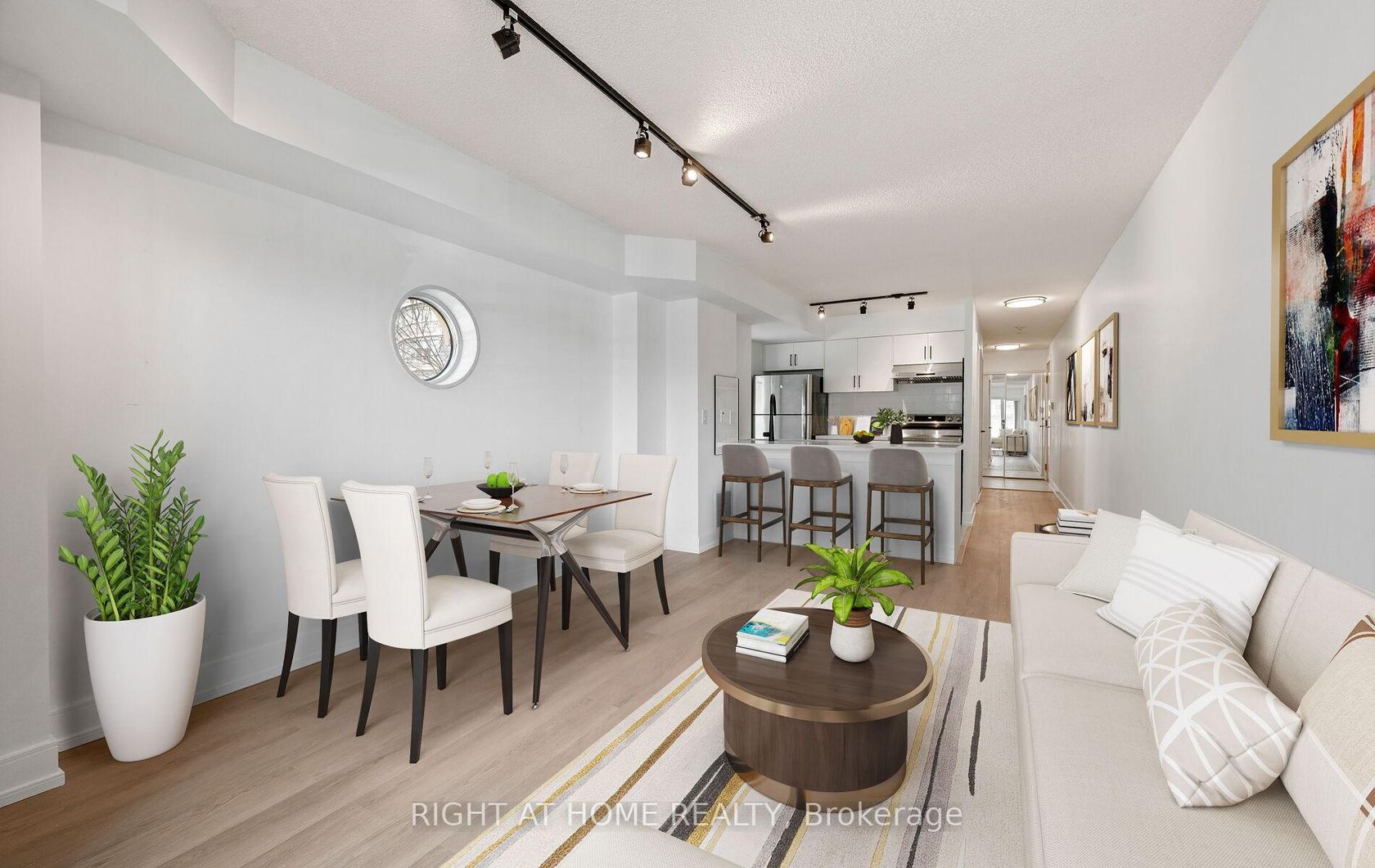 219 - 600 Queens Quay, Waterfront Communities C1, Toronto photo number 2