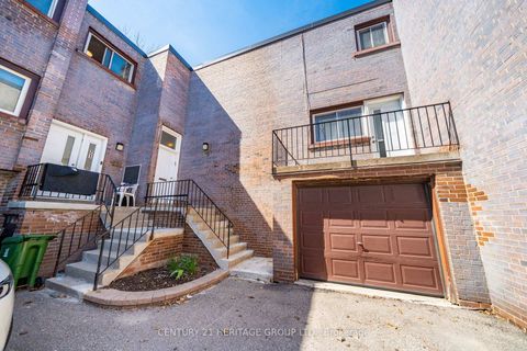 Photo 0 at 19 Candy Court Way, Newtonbrook West, Toronto