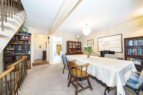 Photo 14 at 19 Candy Court Way, Newtonbrook West, Toronto