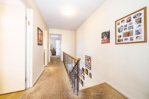Photo 19 at 19 Candy Court Way, Newtonbrook West, Toronto
