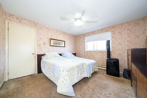Photo 24 at 19 Candy Court Way, Newtonbrook West, Toronto