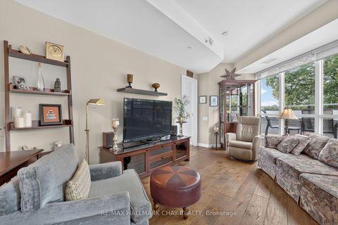Photo 14 at 523 - 38 Howard Park Avenue, Roncesvalles, Toronto