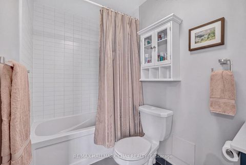 Photo 25 at 523 - 38 Howard Park Avenue, Roncesvalles, Toronto