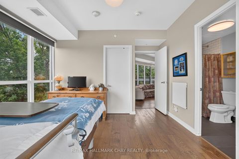 Photo 27 at 523 - 38 Howard Park Avenue, Roncesvalles, Toronto