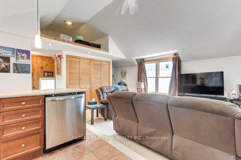 Photo 9 at 771 Gorham Street, College Manor, Newmarket