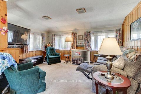 Photo 24 at 771 Gorham Street, College Manor, Newmarket