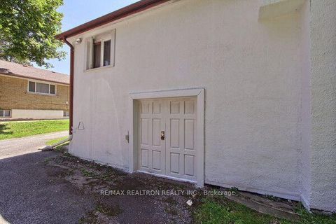 Photo 28 at 771 Gorham Street, College Manor, Newmarket