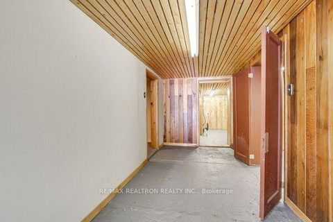 Photo 30 at 771 Gorham Street, College Manor, Newmarket