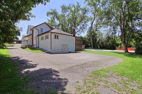 Photo 32 at 771 Gorham Street, College Manor, Newmarket