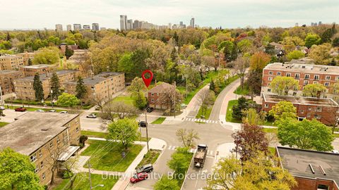 Photo 3 at 296 The Kingsway, Humber Valley, Toronto