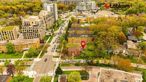Photo 13 at 296 The Kingsway, Humber Valley, Toronto